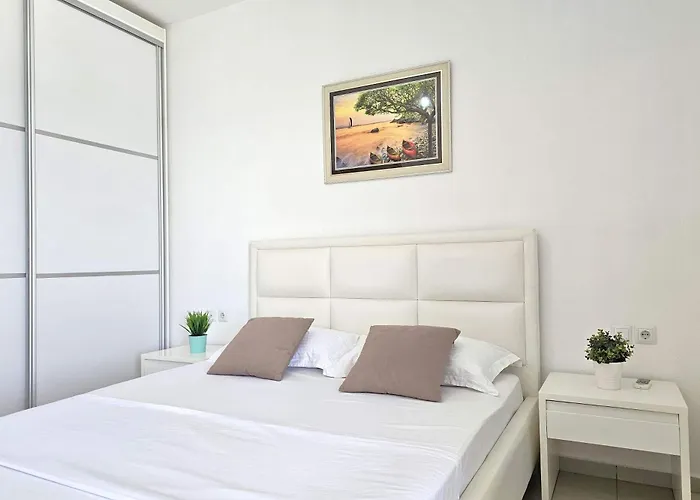 Apartman Panorama View In - 271 - Happy